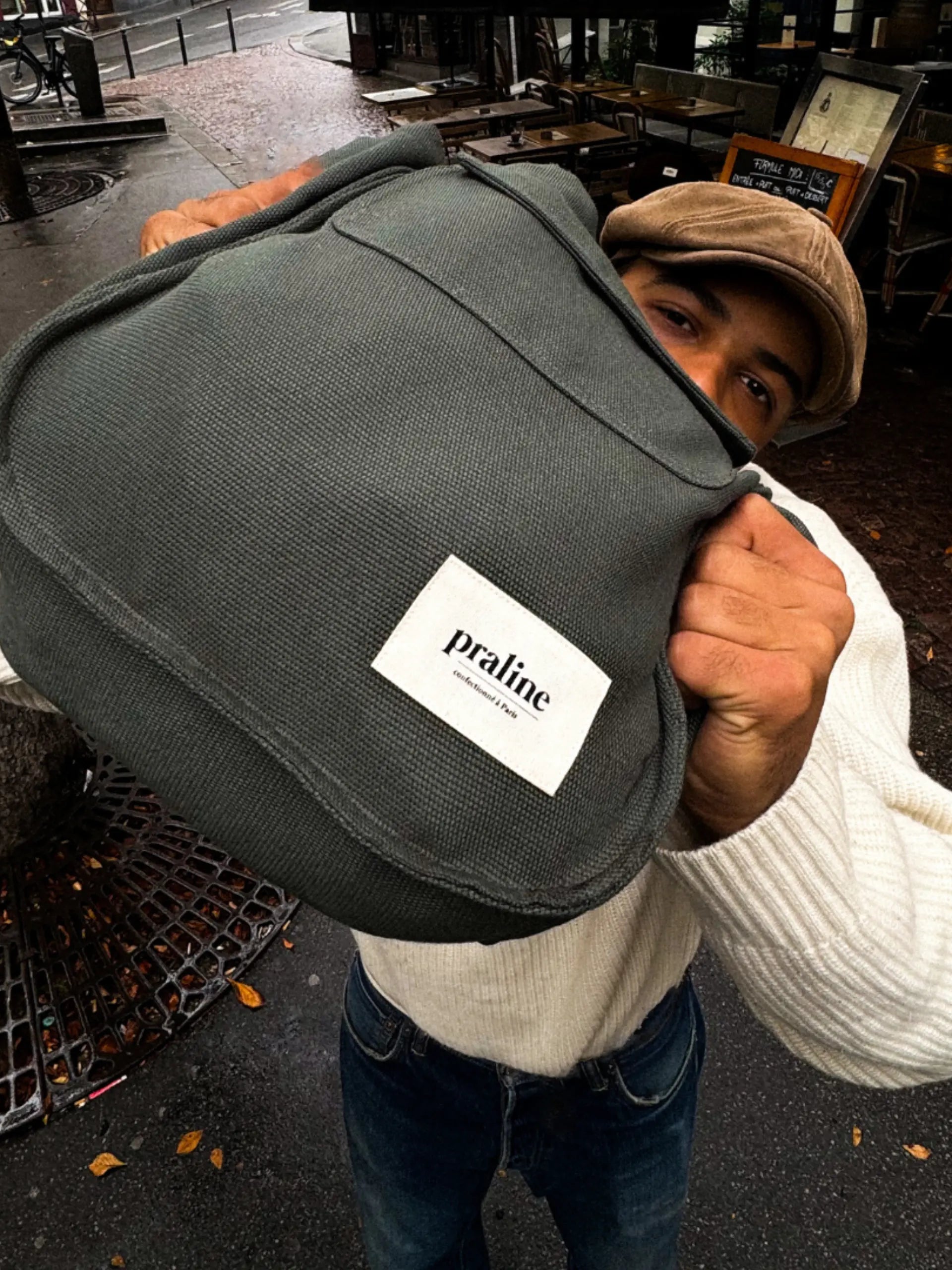 Le Nomad kaki, le sac utilitaire par excellence