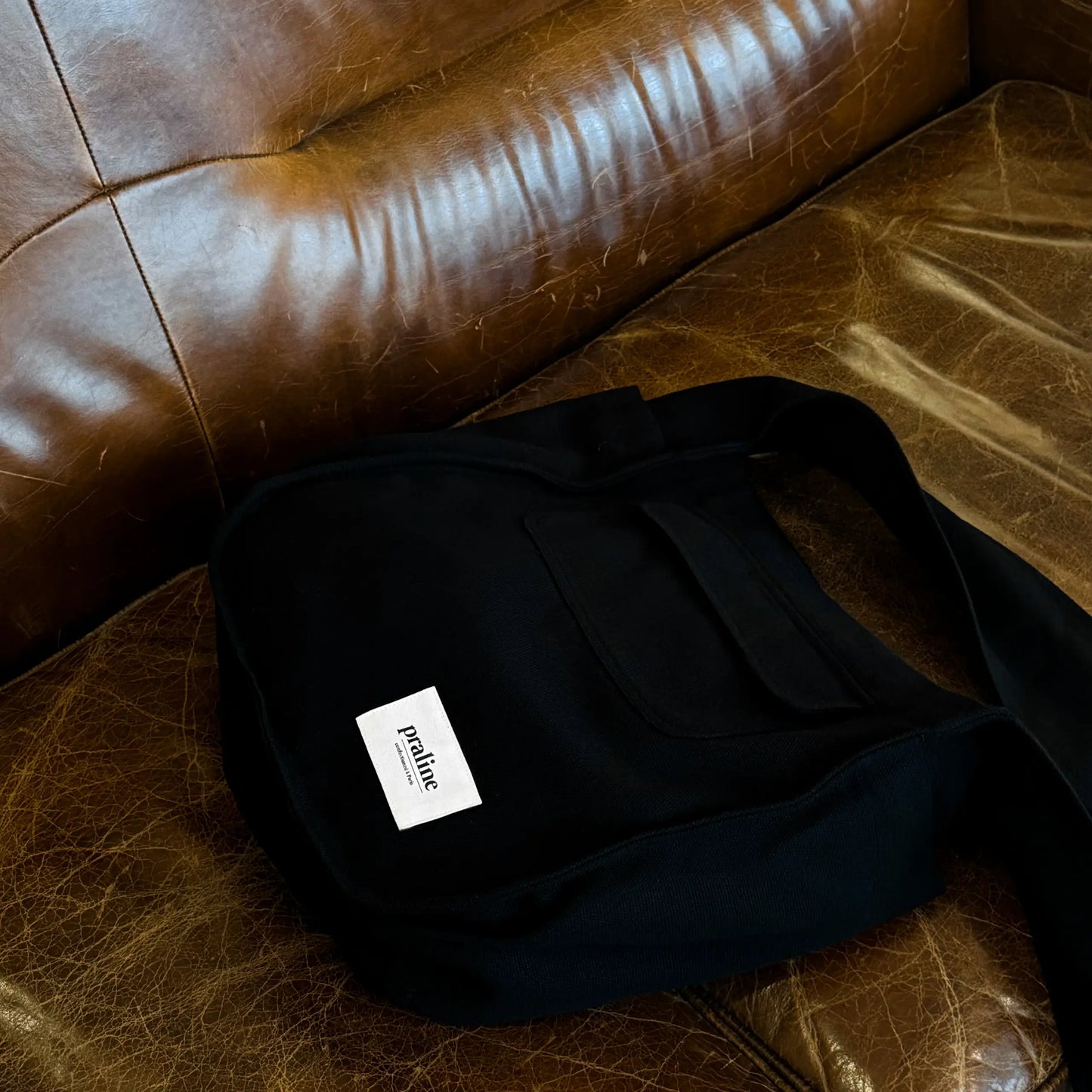 Le Nomad noir, le sac utilitaire par excellence