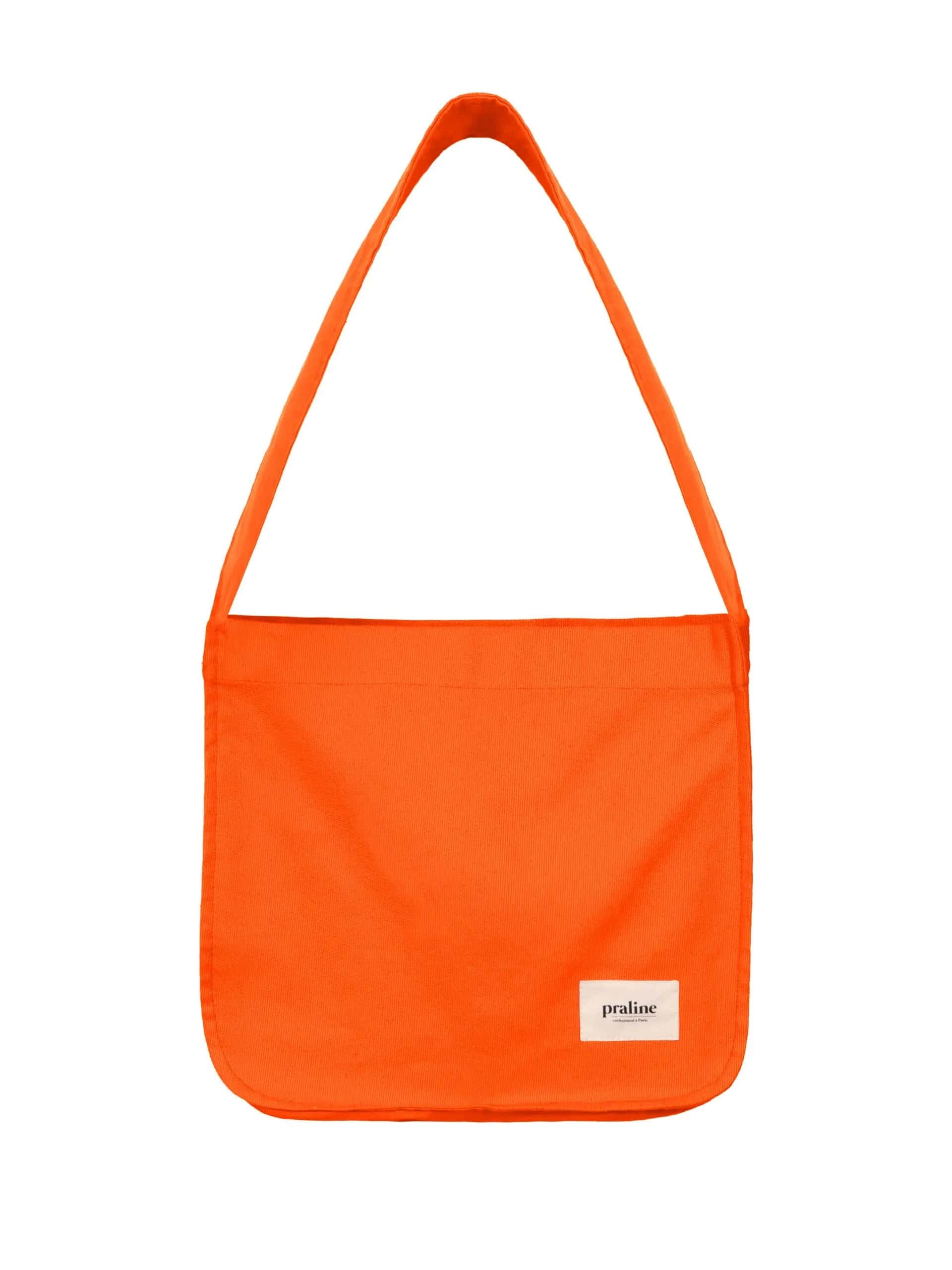 Le vagabond orange, le sac versatile par excellence