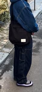 Le Nomad noir, le sac utilitaire par excellence